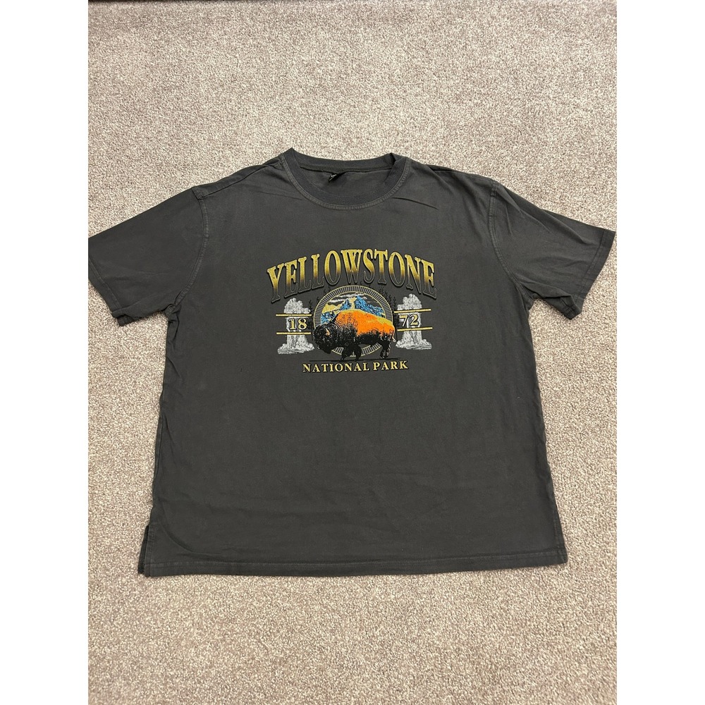 Dazy Yellowstone National Park Tee Mens M Gray Excellent Graphic Bison Shirt
